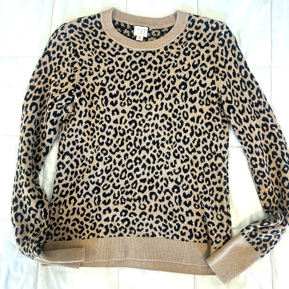 Leopard print sweater